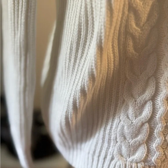 Tommy Hilfiger White Crew Neck Cable Knit Sweater - Picture 7 of 13
